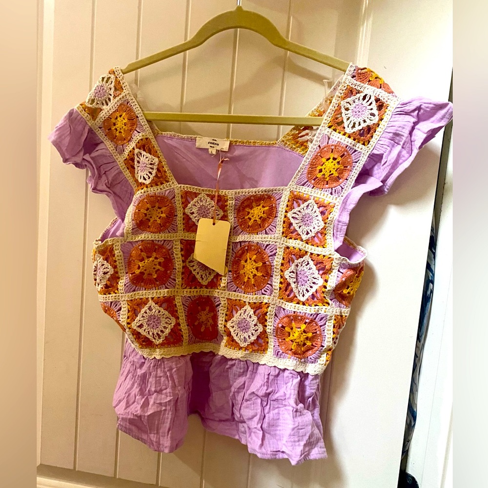 NWT ENTRO boutique brand crochet top